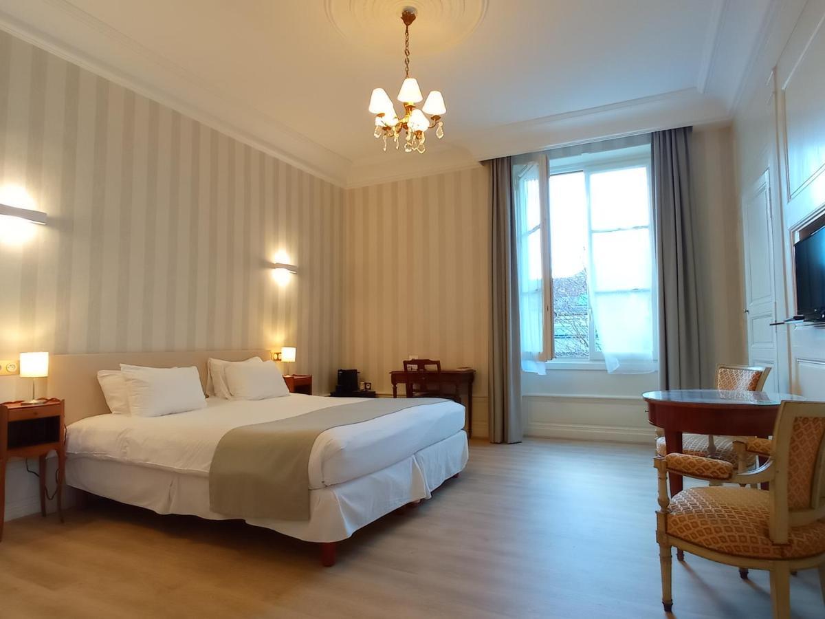 Hotel Grand Monarque Азе-ле-Ридо Экстерьер фото