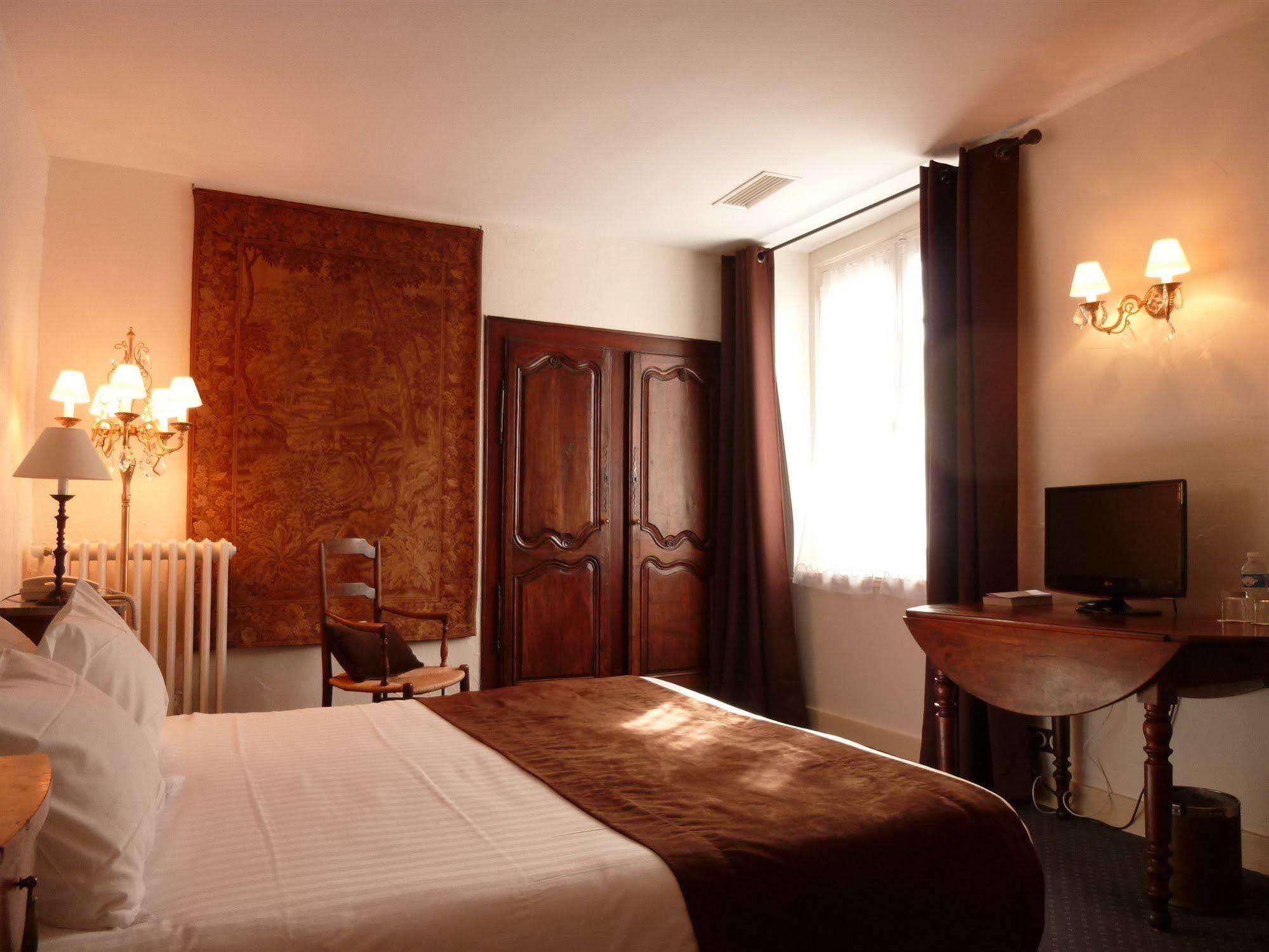 Hotel Grand Monarque Азе-ле-Ридо Экстерьер фото